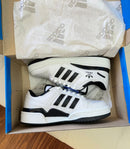 Tênis Forum Low 84 ADV - Branco/Preto